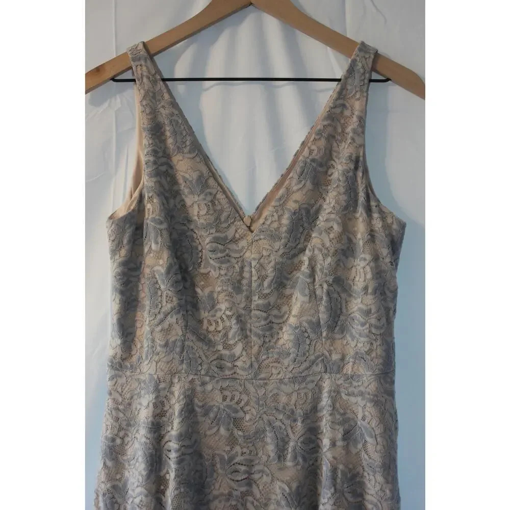 Vince Camuto V-Neck Lace Scallop Fit and Flare Dress Size 8